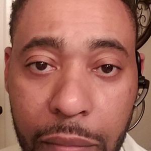 Meet your Posher, Cameron